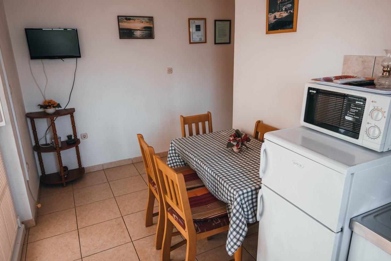 Apartments Visnjic Žaborić Extérieur photo